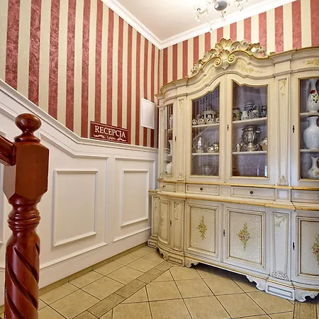 Dom Pomorsk-boutique *